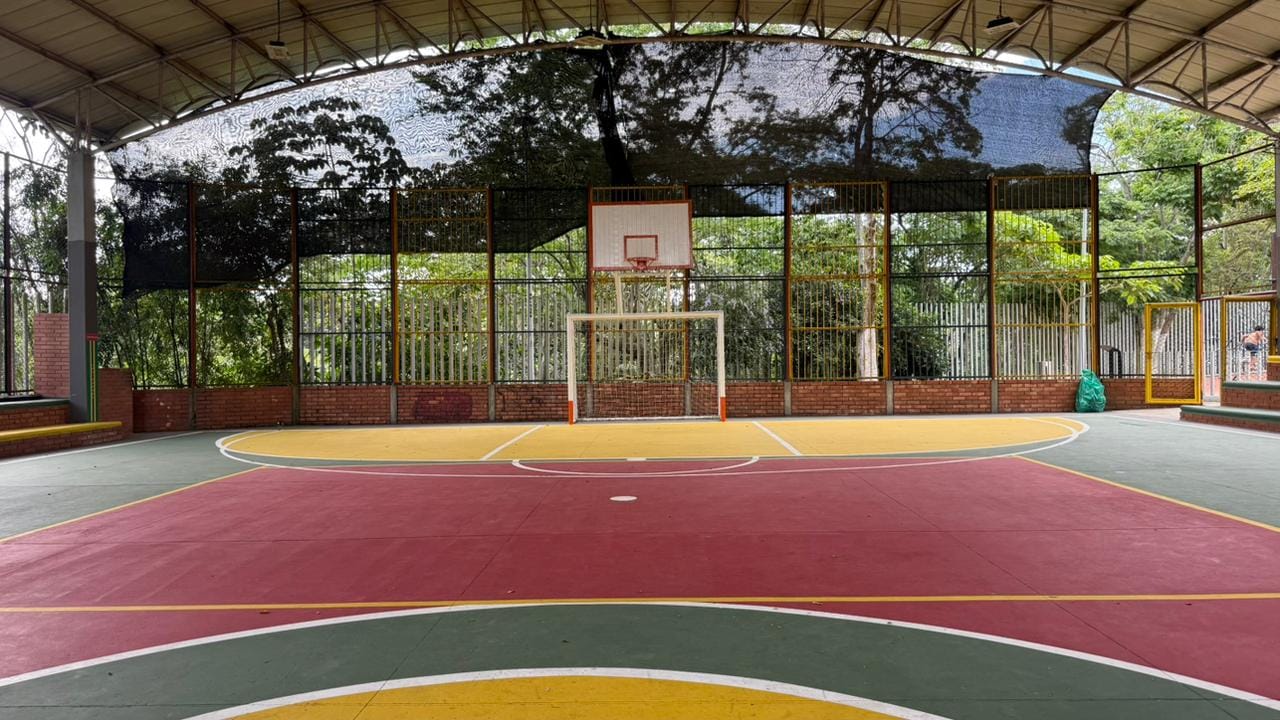 Reluce escenario deportivo renovado por el INDERBU en Bucaramanga