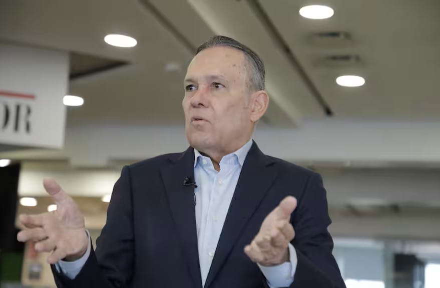 "Conservadores deben apoyar la candidatura de Paloma Valencia"