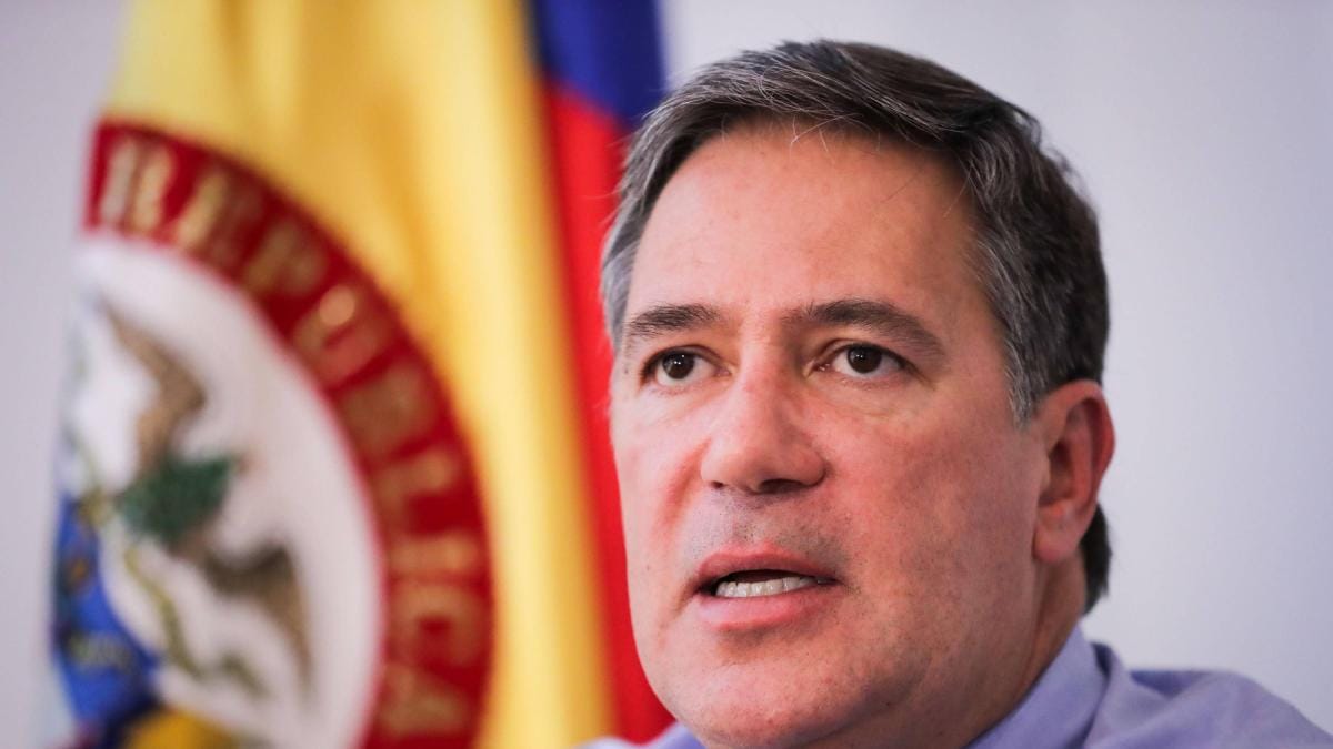 Absuelto exembajador Fernando Sanclemente