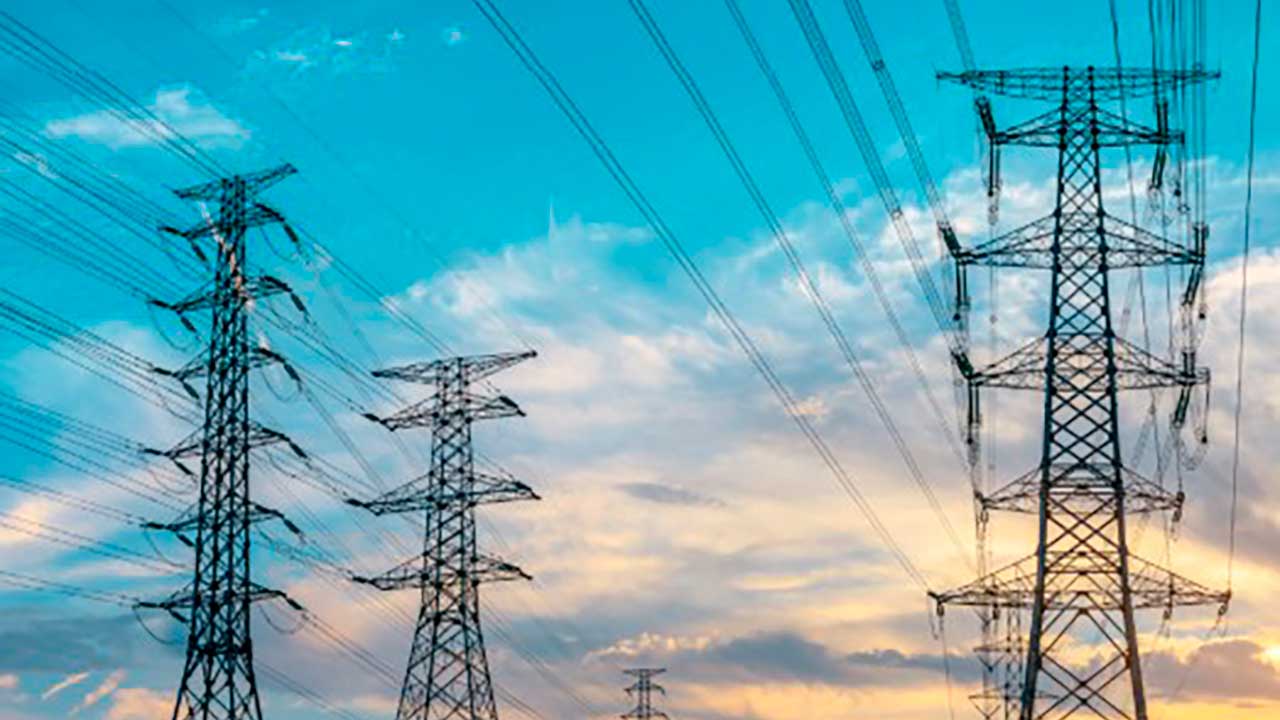 Colombia reanudará venta de energía eléctrica a Ecuador para avanzar en la integración regional y energética