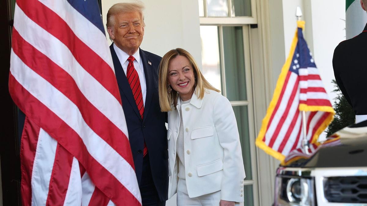 Meloni estalla contra Trump y lo acusa de inventar una historia durante el G7
