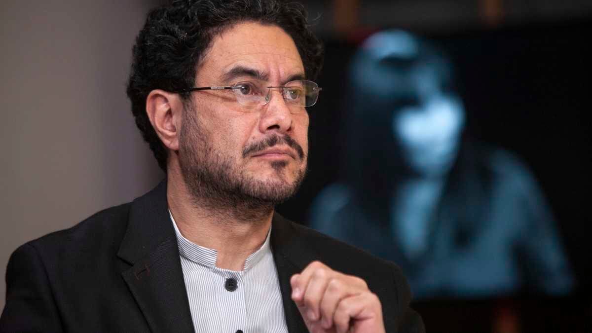 ¿Peligra la democracia? Izquierda convocaría a desobediencia civil en Colombia