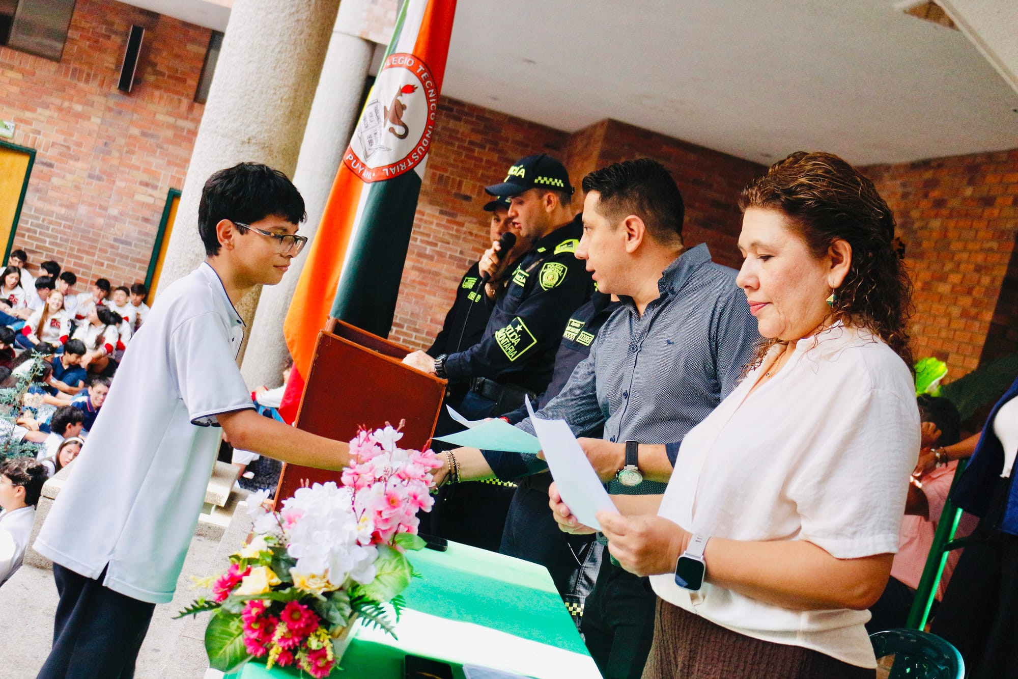 “Choca esas Cinco por la Vida” certifica niños en Floridablanca