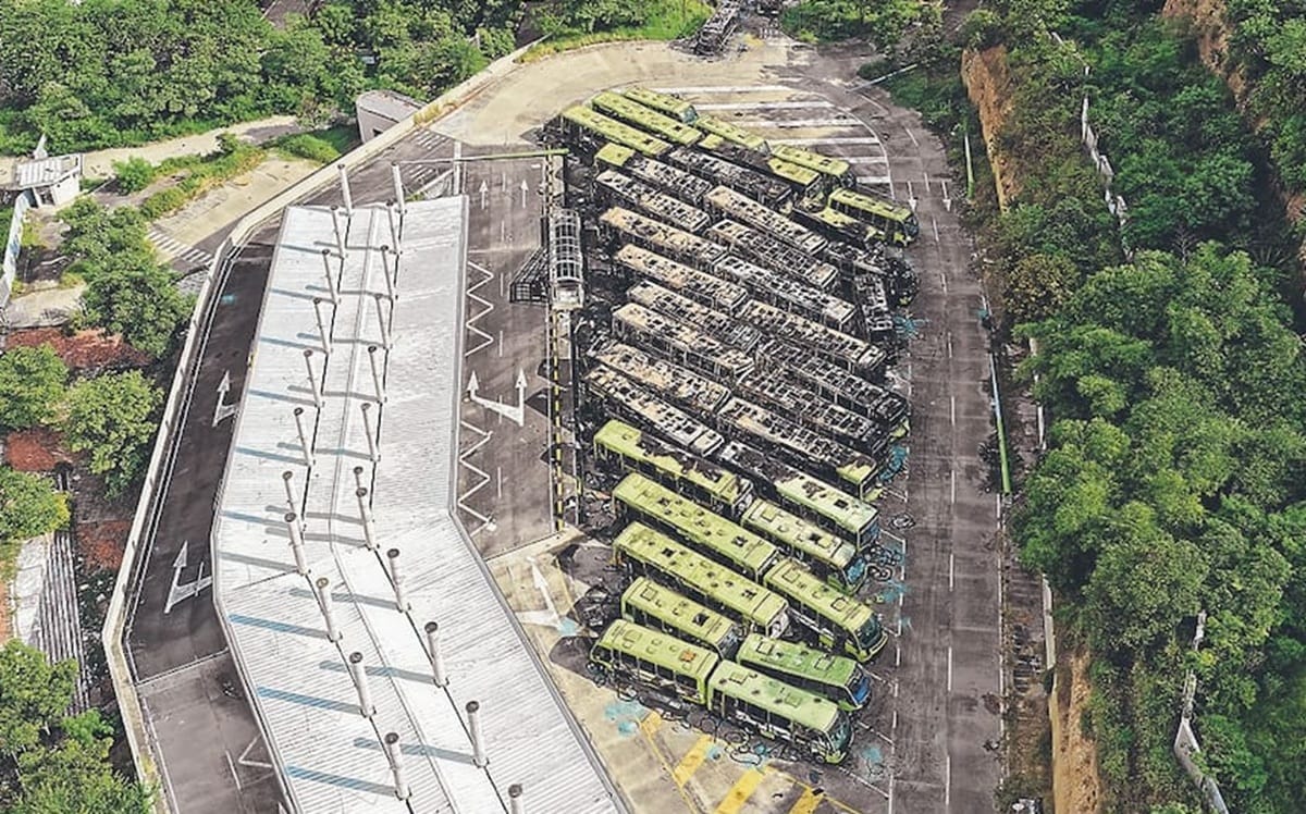 Portal de Girón: un ‘pasajero’ problemático para Metrolínea
