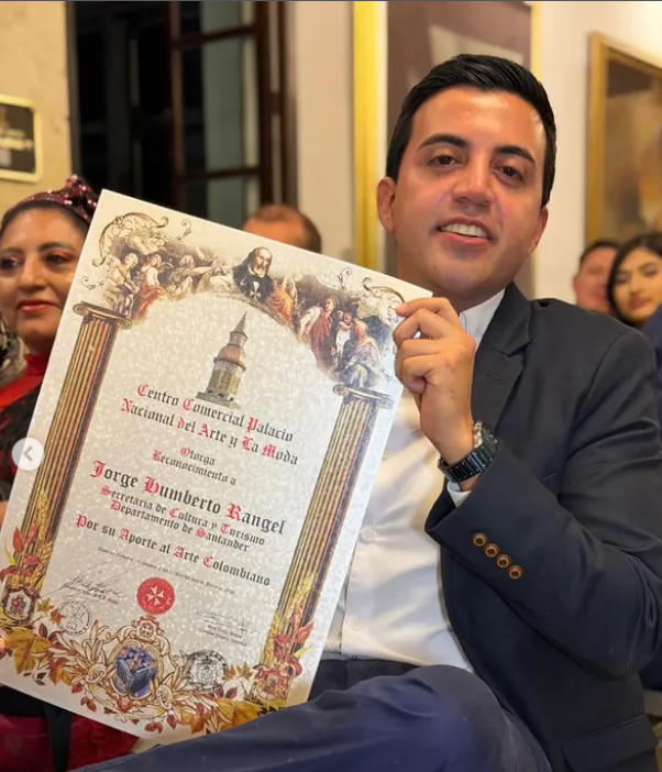 Exaltan en Medellín la labor cultural de Jorge Humberto Rangel