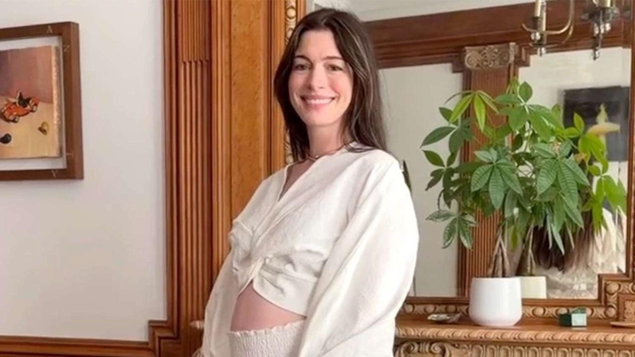 Anne Hathaway anunció que está embarazada de su tercer hijo