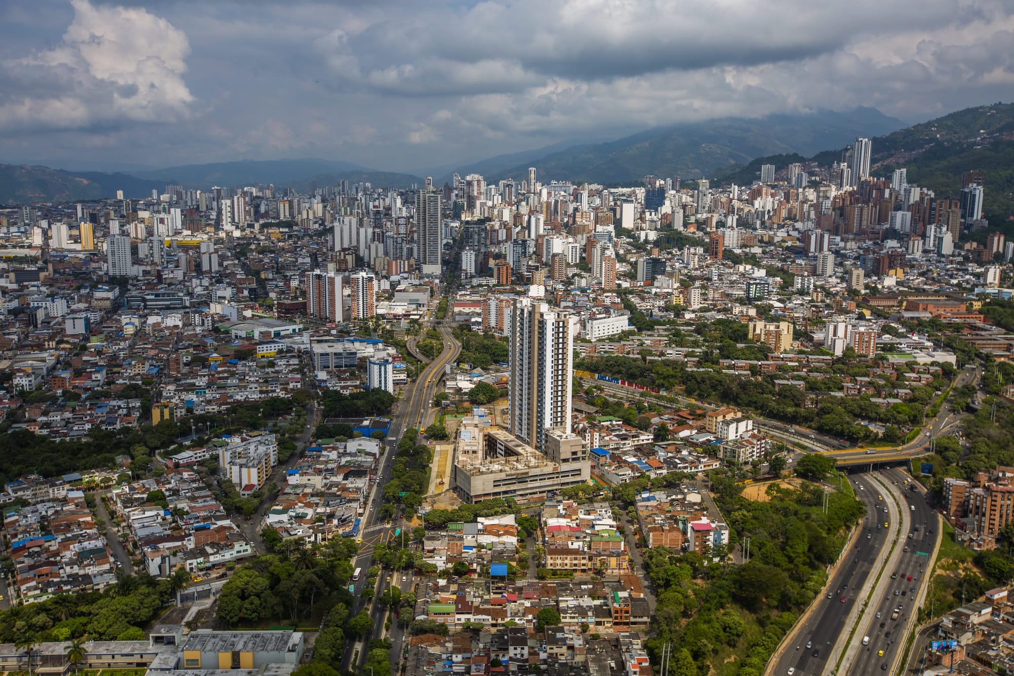 De Cabecera al Norte: así quedó pintado el mapa electoral de Bucaramanga tras la victoria de De la Espriella