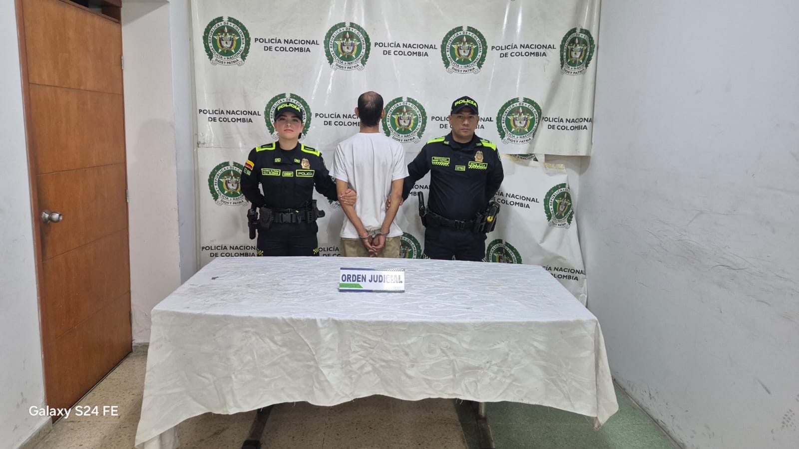 Cayó hombre que era buscado por seis órdenes de captura: deberá responder por violación y hurto agravado