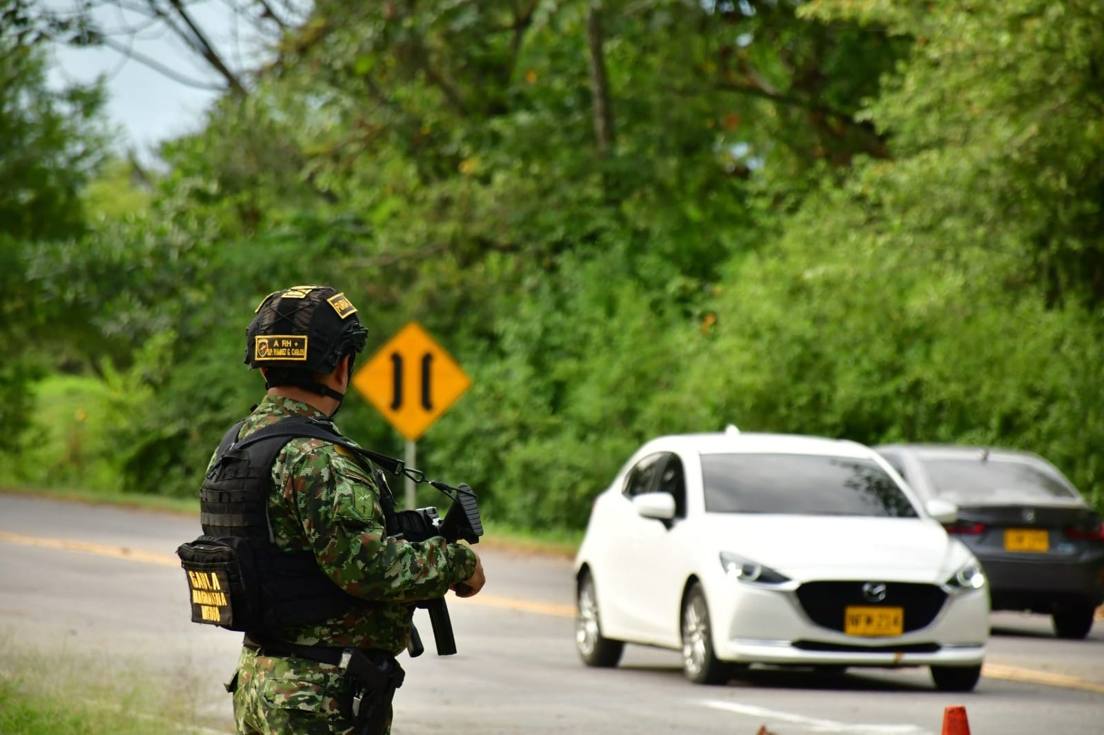 Ejército refuerza seguridad en las vías del nororiente del país para garantizar movilidad de los viajeros