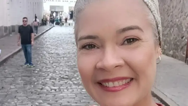 “Mamá dejó de respirar”: el desgarrador relato del hijo de una santandereana fallecida en el terremoto que conmueve al mundo
