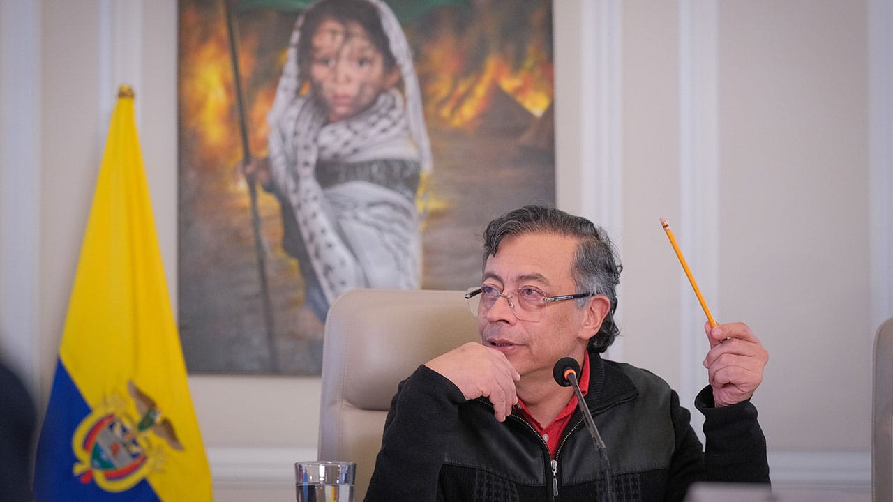 Petro anuncia catarata de denuncias contra quienes según él lo difaman: ¿Ahora se victimiza?