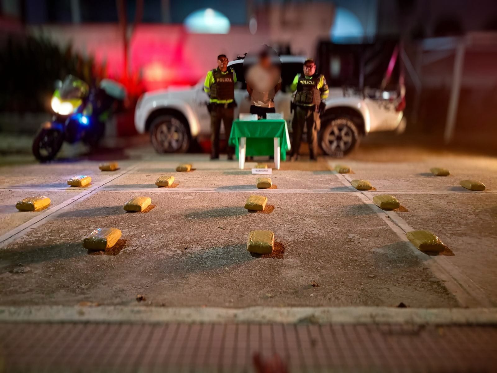 Cayó con casi 21 kilos de droga cuando recorría la vía entre Bucaramanga y San Alberto