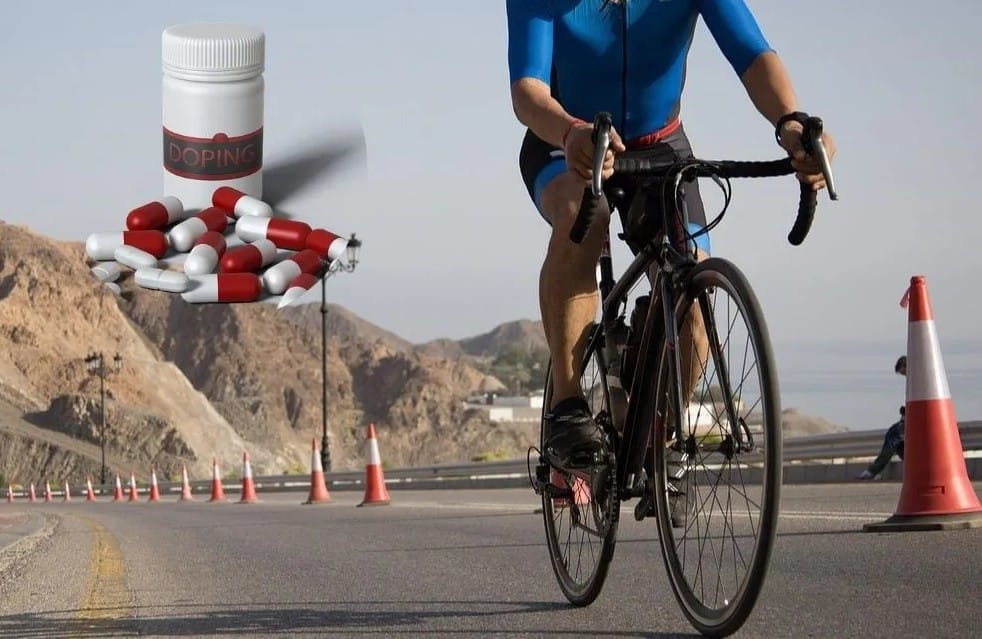 UCI respalda controles de dopaje nocturnos