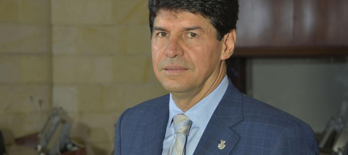 Saúl Cruz Bonilla, el funcionario del Senado que supera los $80 millones mensuales en salario y lleva 22 años en el cargo