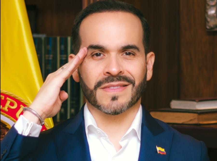 Santander buscará asegurar respaldo nacional con Abelardo De La Espriella este martes 14 de julio en Bucaramanga