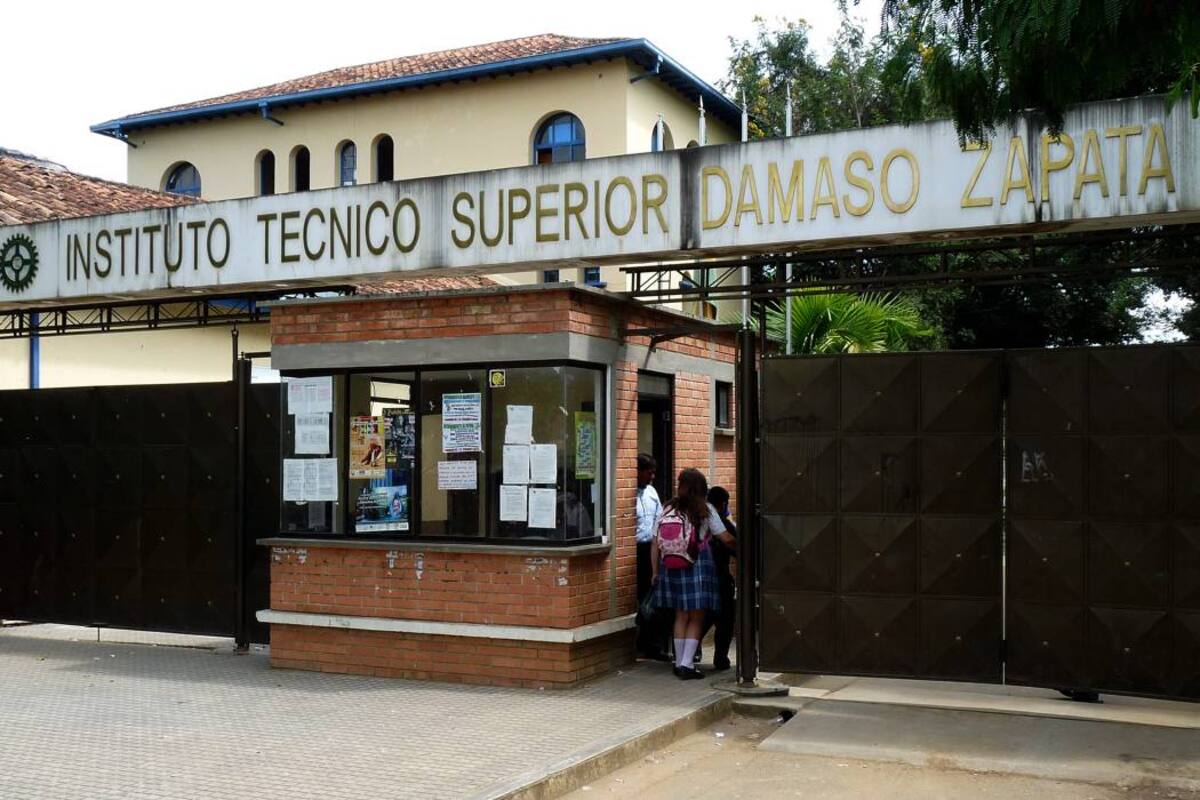 Recompensa para quien delate a los expendedores de drogas en colegios