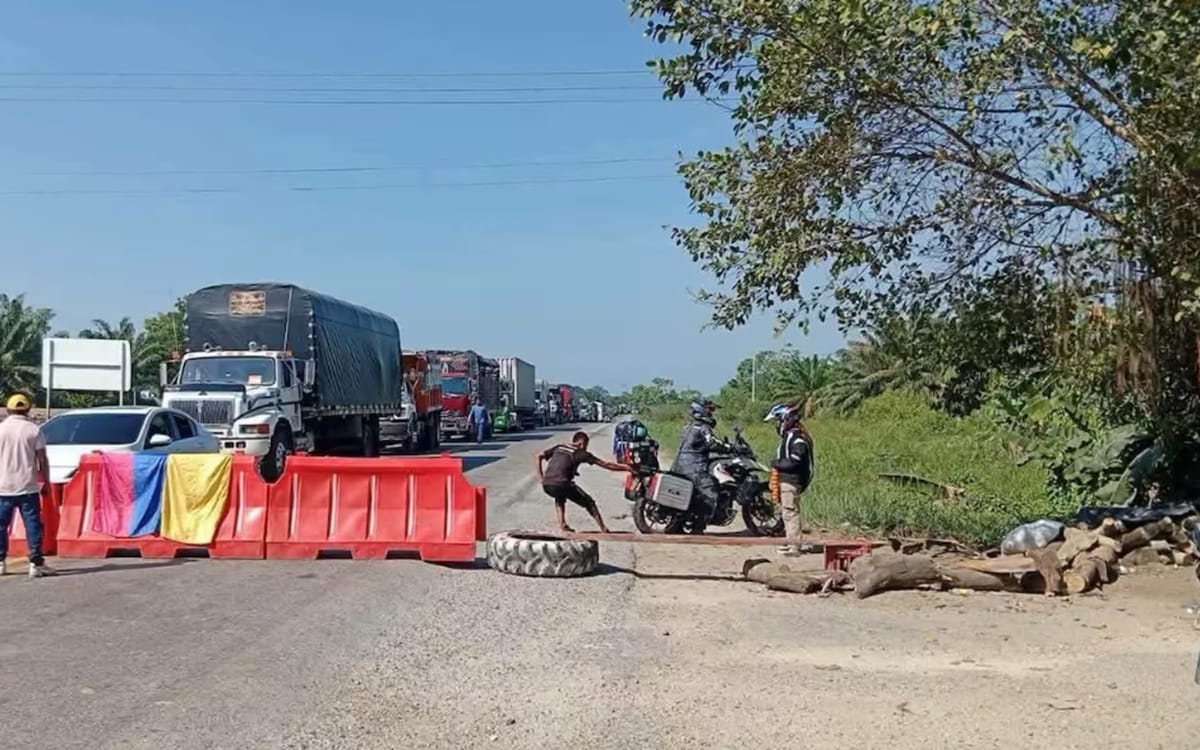 Acuerdo con campesinos del Bajo Rionegro permite desbloquear la carretera