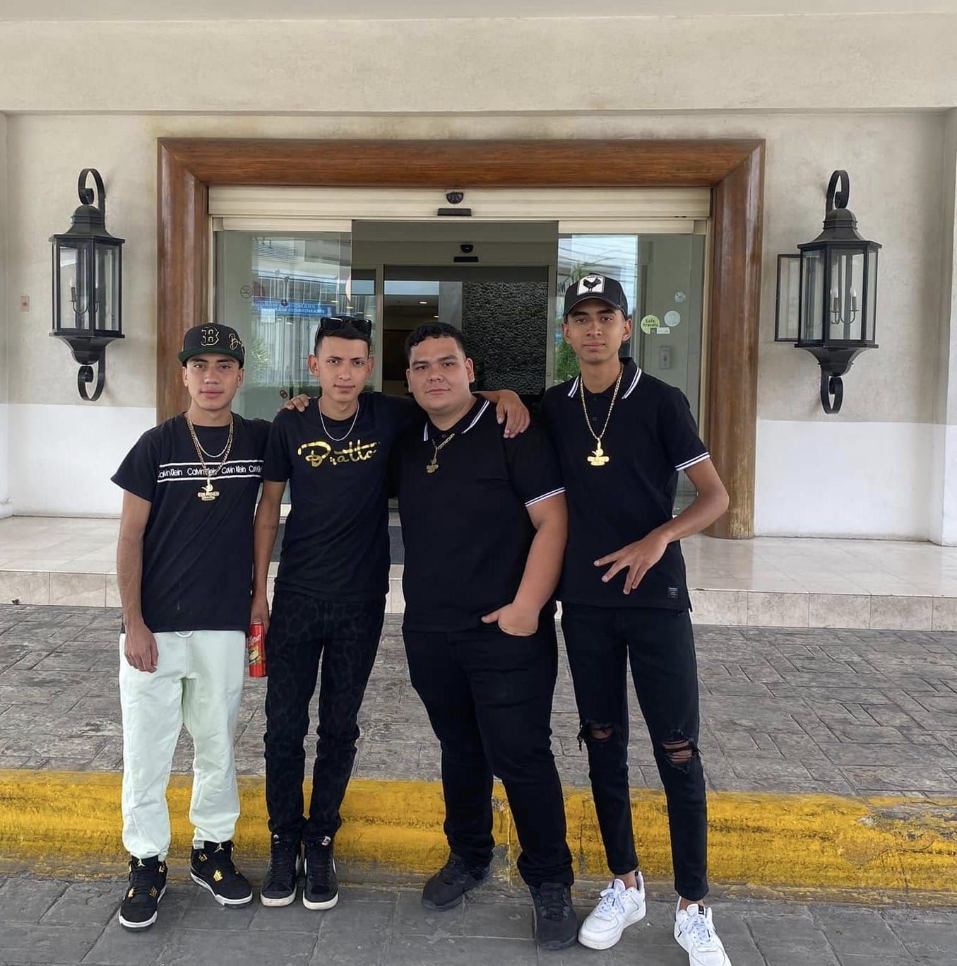 Los Primos de La Perla transforman el desamor en libertad