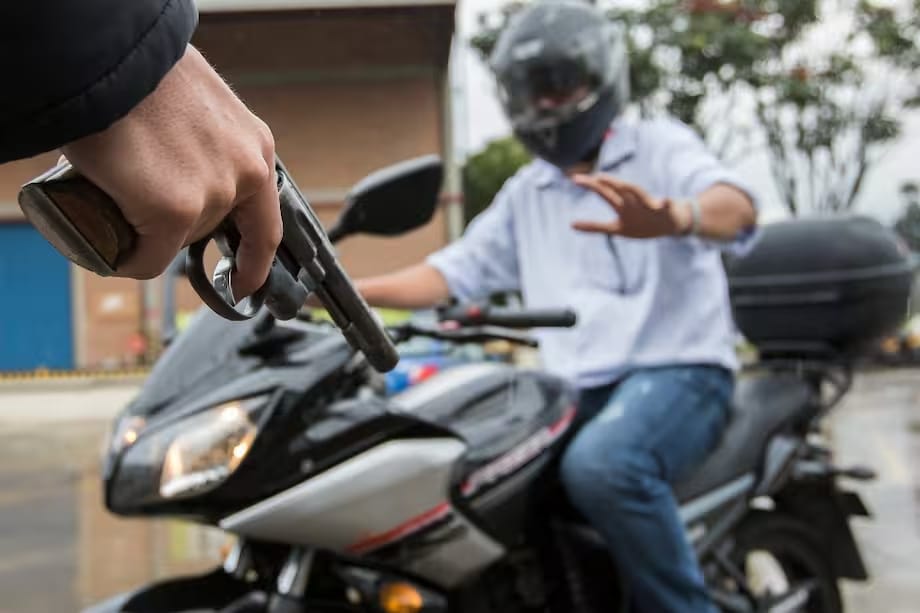 A punta de pistola le arrebataron su motocicleta en Barrancabermeja