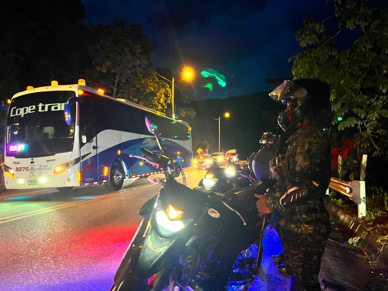 Ejército refuerza la seguridad vial durante el puente festivo en el nororiente del país
