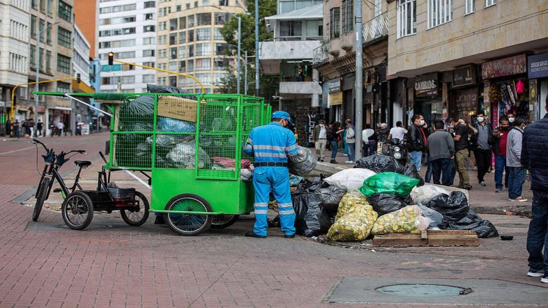 Recicladores de oficio tendrán protección en salud, riesgos laborales y respaldo para la vejez