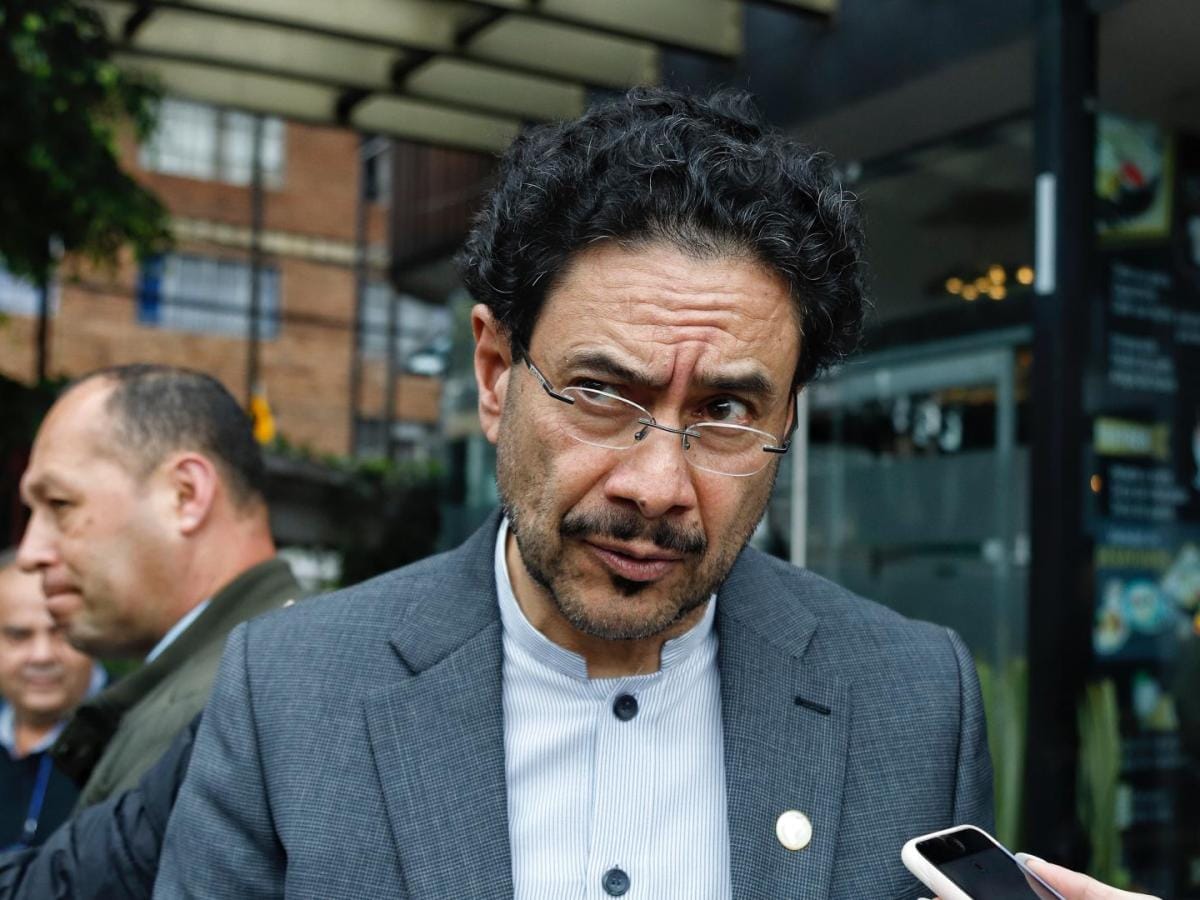 Así respondió Iván Cepeda a los señalamientos de ser militante de grupos guerrilleros ¿Usted lo apoya?