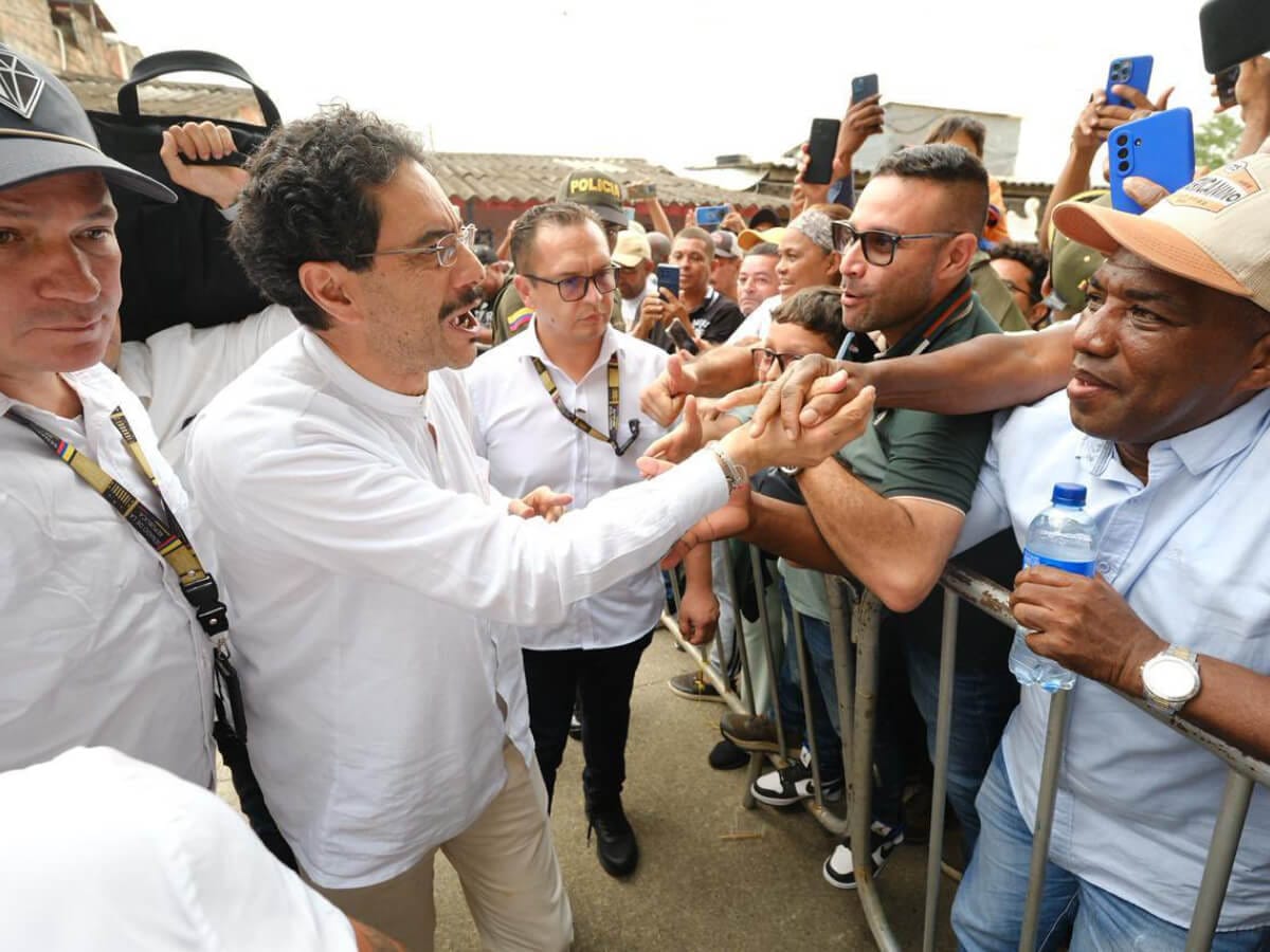 Iván Cepeda anuncia agenda paralela para la izquierda este 7 de agosto