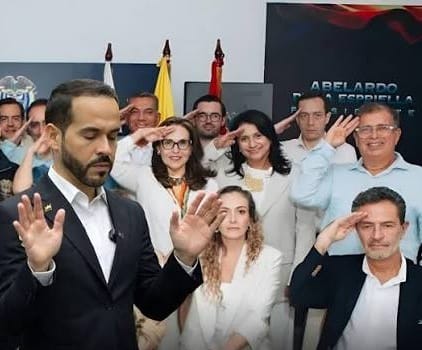 Petro arremete contra el retiro espiritual de Abelardo De La Espriella ¿Usted apoya al presidente?