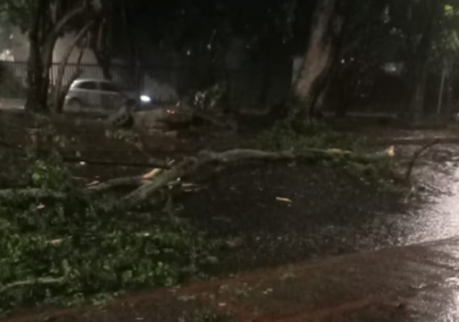 Daños considerables tras fuerte aguacero en el Área Metropolitana de Bucaramanga