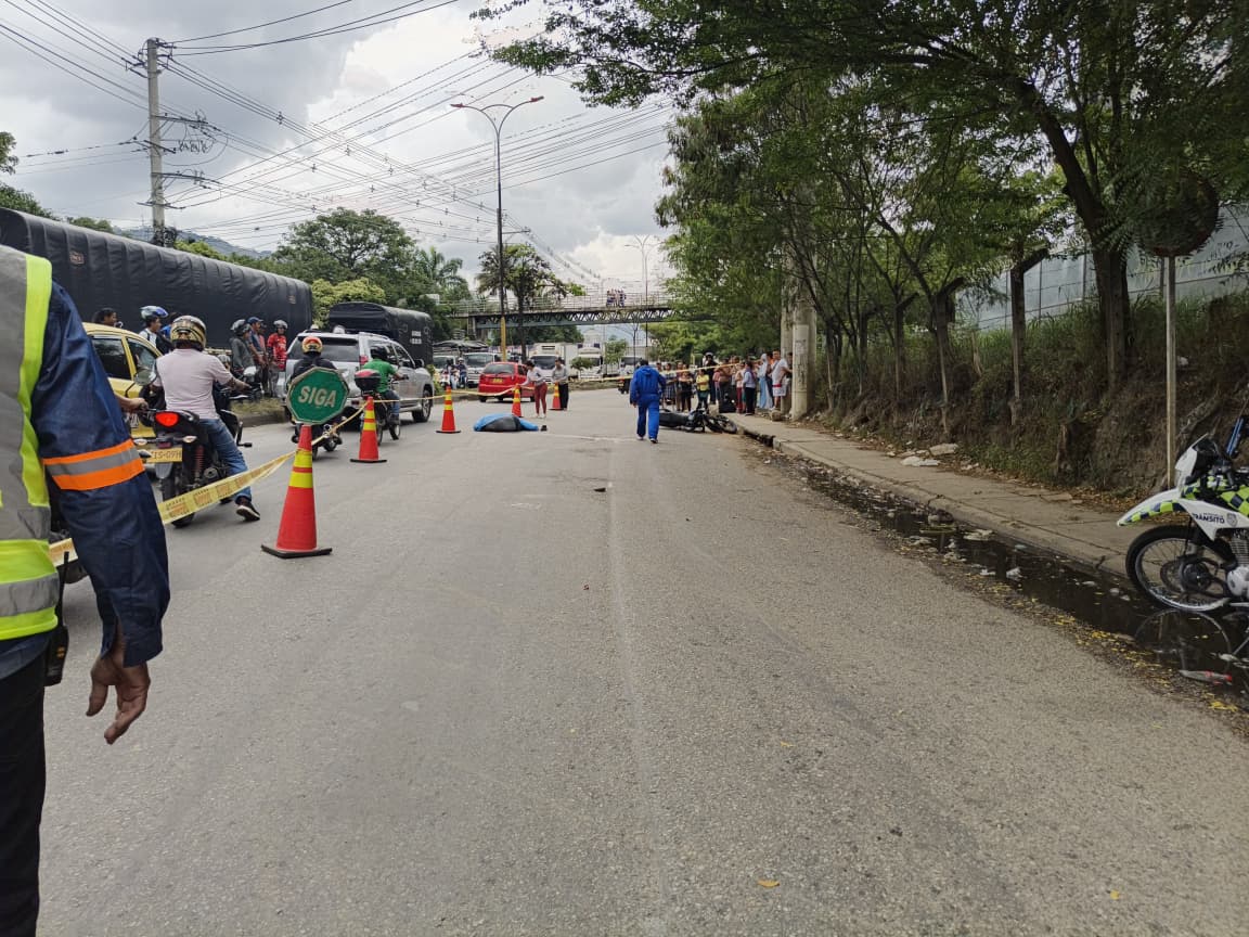 Continúan las tragedias viales en Santander: una adulta mayor y un motociclista murieron en trágicos accidentes en Santander