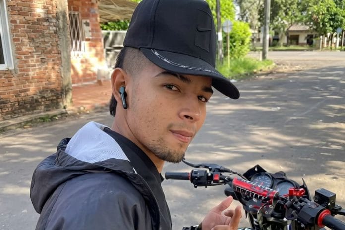 En estado crítico permanece joven de 21 años tras grave accidente en Santander