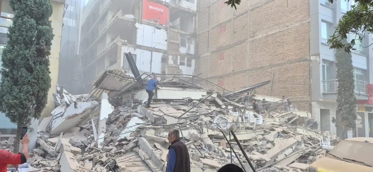 Fuerte sismo de magnitud 7,4 sacudió a Colombia y dejó afectaciones en varias ciudades