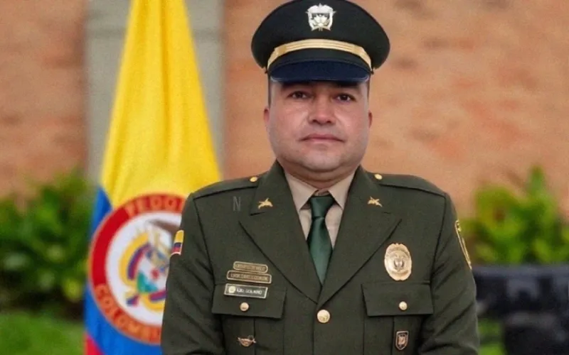 Subintendente de la Policía murió tras estrellarse contra una tractomula en Santander