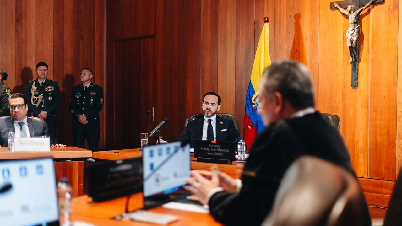 Abelardo le cantó la tabla a las altas Cortes: “Respeto a la Justicia, pero sin sustituir las competencias”