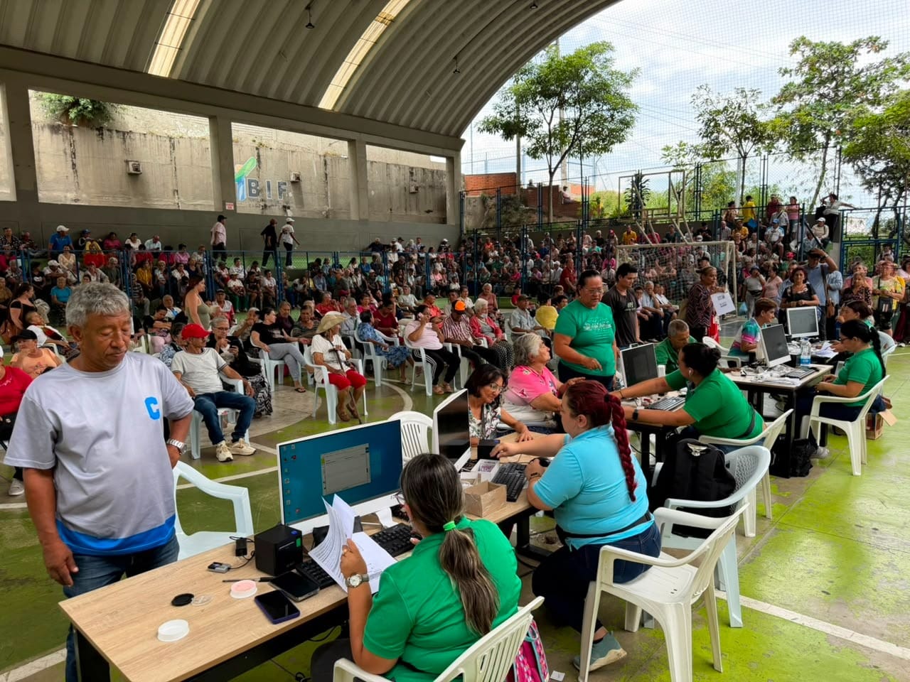 Faltan $4,2 billones para garantizar el derecho a pensión de los abuelitos
