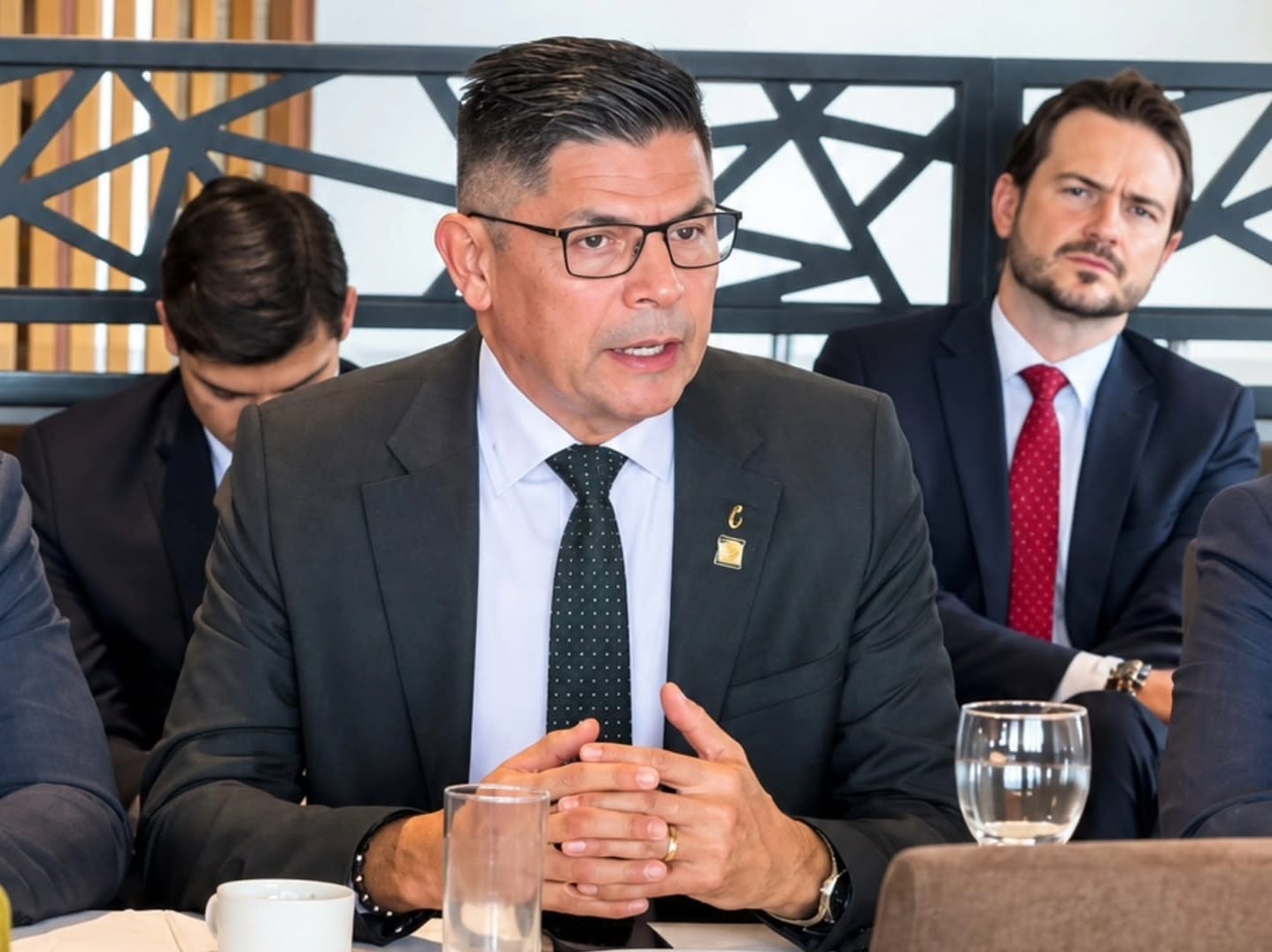En Santander hay 1.798 sedes rurales educativas en mal estado: clamor del Coronel Blanco en la Cámara