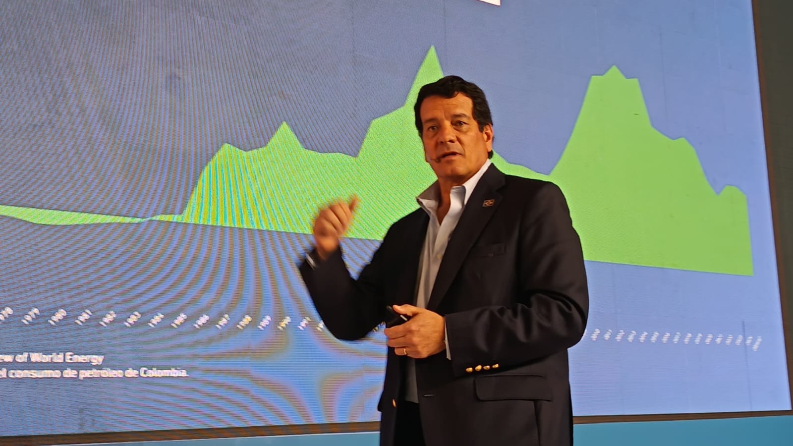 Santander tiene una de las reservas petroleras más grandes del mundo: 63 mil millones de barriles. El frackign la haría posible