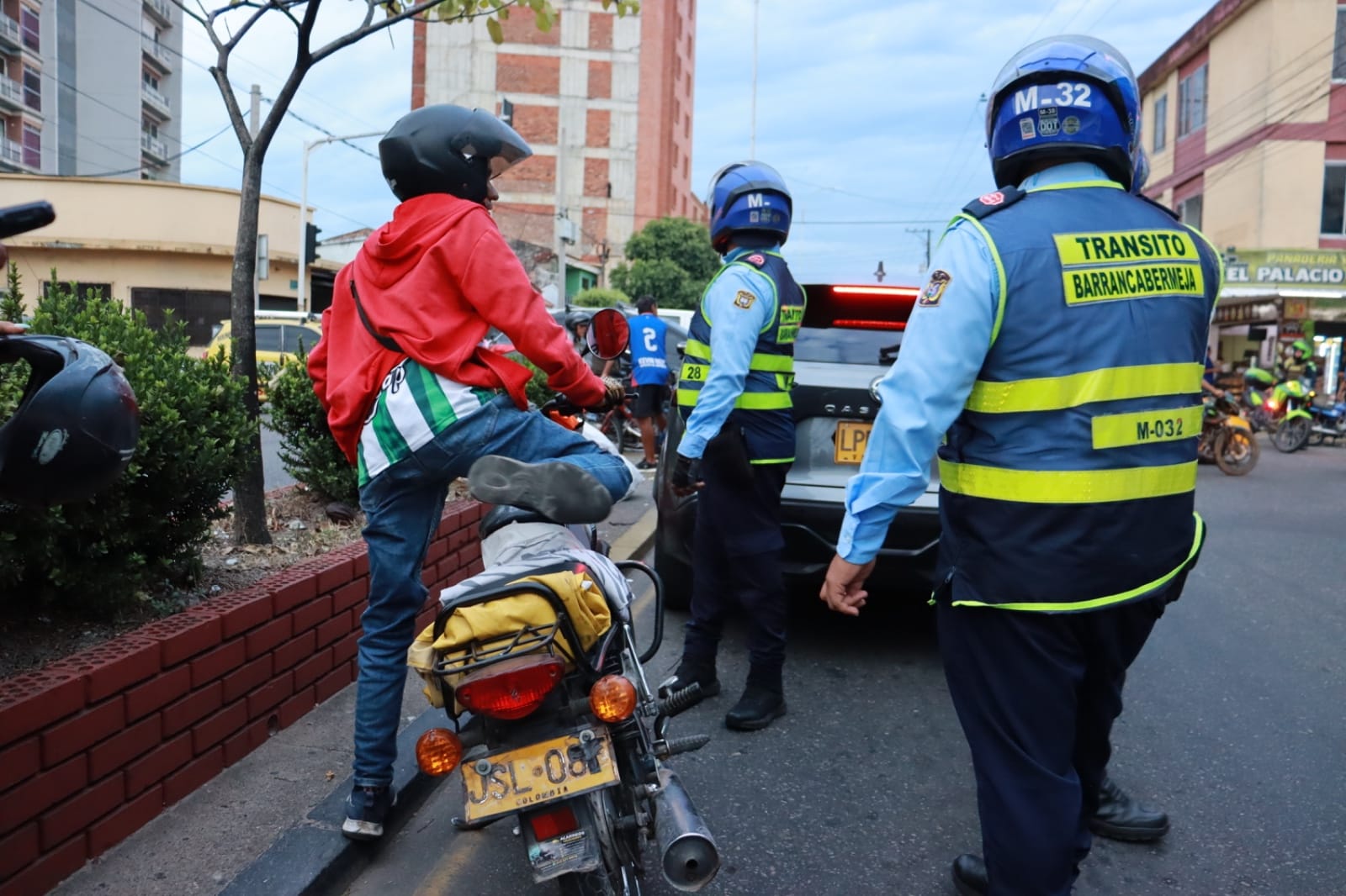 Barrancabermeja también le pone freno a vehículos y conductores infractores