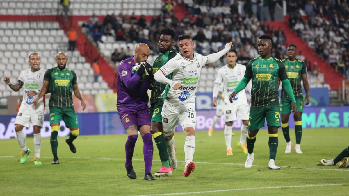 Bucaramanga logró un triunfazo ante el Once Caldas y es segundo en la Liga