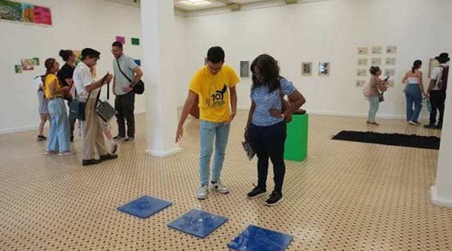 Exposición con memoria y misterio llegan al Centro Colombo Americano de Bucaramanga