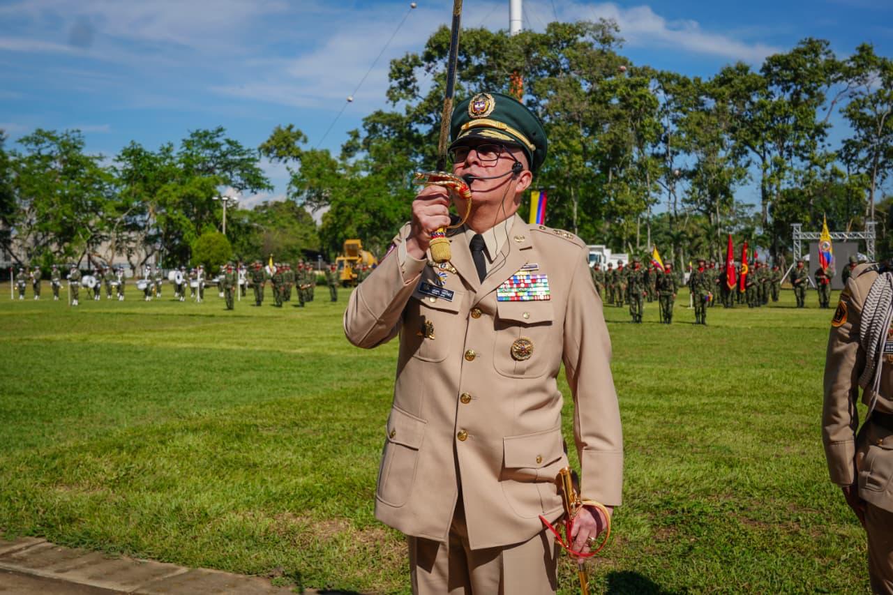 César Martínez Páez asume el mando de la Segunda División del Ejército