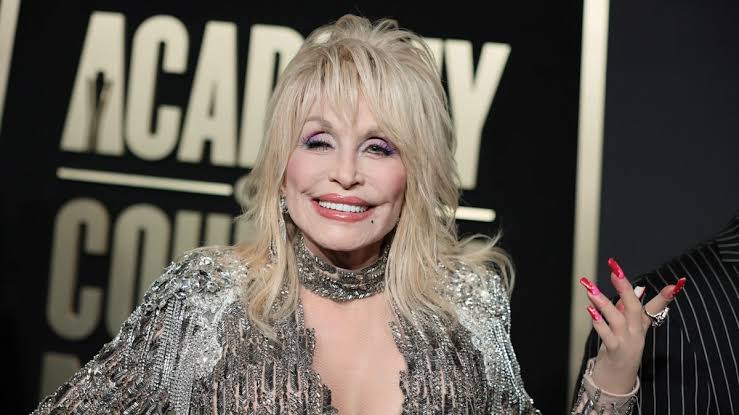Dolly Parton mantuvo en secreto su lucha contra el cáncer