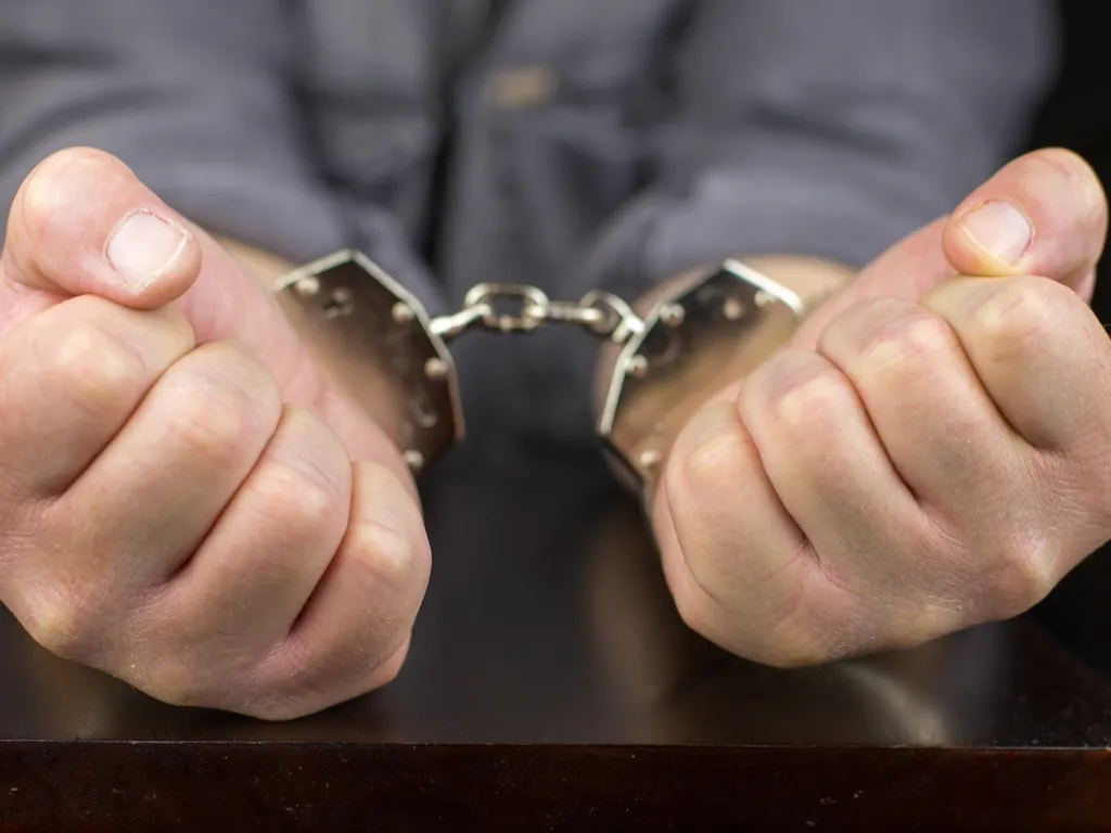 Dos casos de abuso sexual contra menores estremecen a Santander: un condenado cayó en Girón y otro fue denunciado por su propia hija