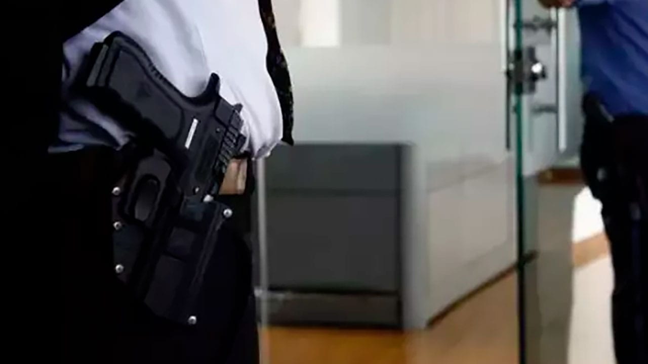 Empresas de seguridad estarían fungiendo como fachada legal de empresas criminales