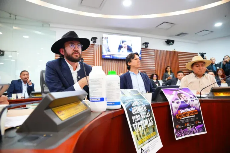 Reactivación del glifosato generó confrontación en el Congreso con el Ministro de Justicia