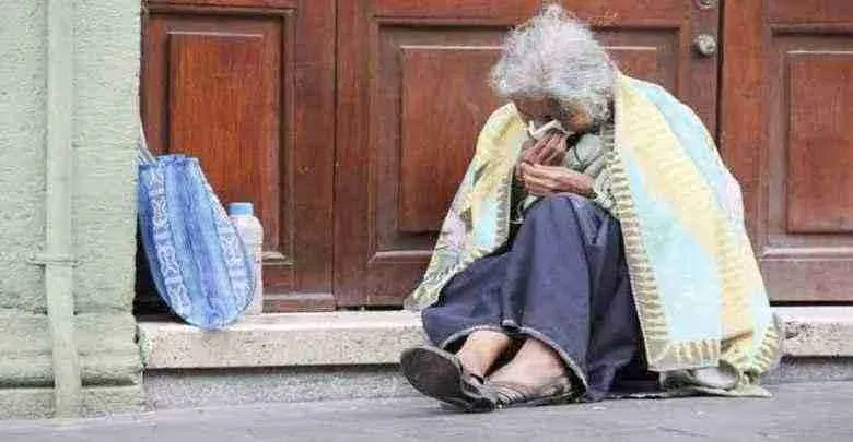 Abandono de personas mayores aumenta 87 % en Colombia: Defensoría alerta por una violencia silenciosa
