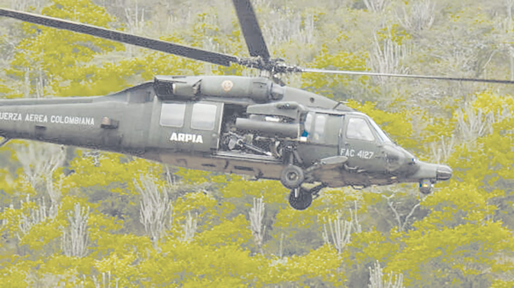 Helicóptero militar atacado por bandidos en NARIÑO