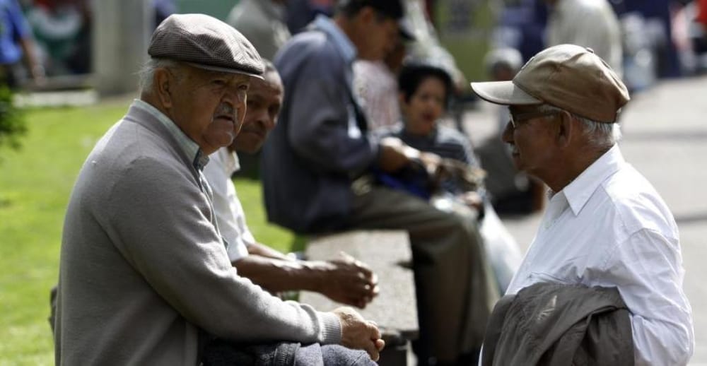 4 de 10 Adultos mayores son vulnerables en Bucaramanga, revela estudio de la UMB imagen de la publicación