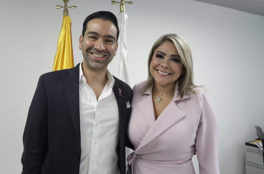 Solicitan renuncia de secretaria general de Icetex por contratos indebidos imagen de la publicación