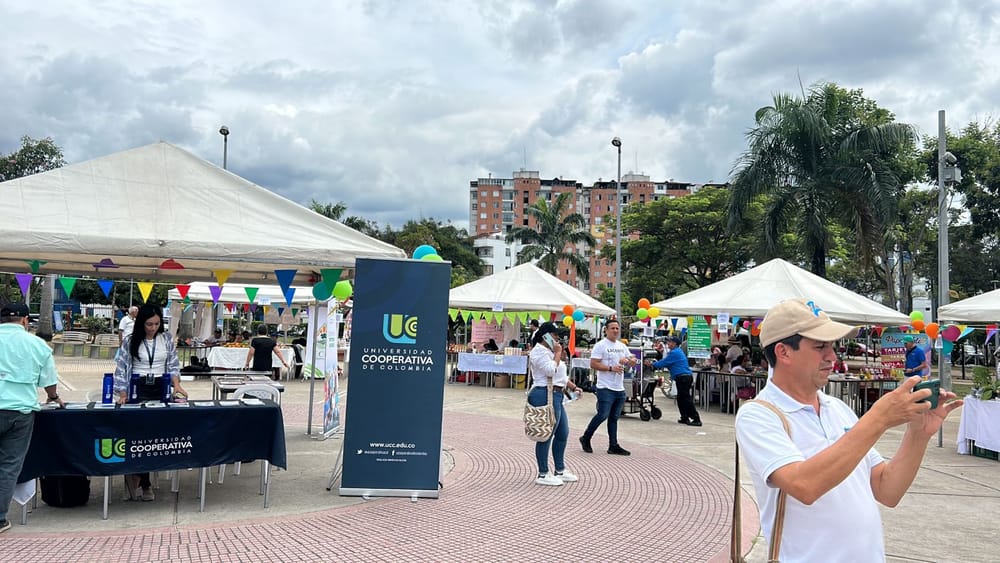 Bumangueses disfrutaron de la Feria de Organizaciones Solidarias imagen de la publicación